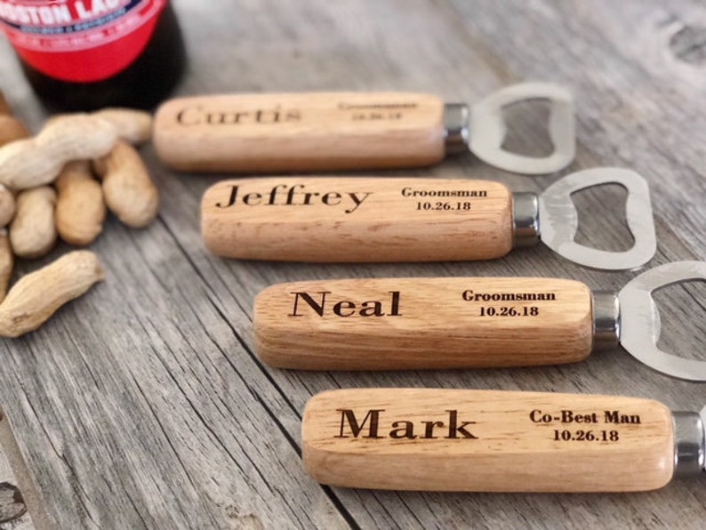 Wedding Personalized Bottle Opener for Groomsman and Best Man, Custom Corporate Logo Gifts for Employee Appreciation, Christmas Stuffer afbeelding 1