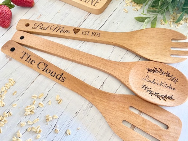 Personalized Wooden Spoon, Mother&#39;s Day Gift, Grandma recipe, Best Mom, Custom, Wedding Bridal shower favors Spatula, Utensils, Kitchen