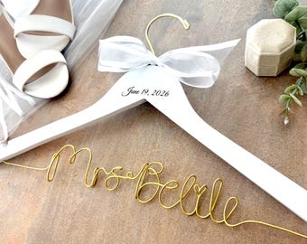 Wedding Hanger for Bride, Personalized Bridal Hanger, Name Wire Hanger, Bride Dress Hanger, 2026 Bride, Custom Wedding Hanger