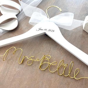 Wedding Hanger for Bride, Personalized Bridal Hanger, Name Wire Hanger, Bride Dress Hanger, 2026 Bride, Custom Wedding Hanger