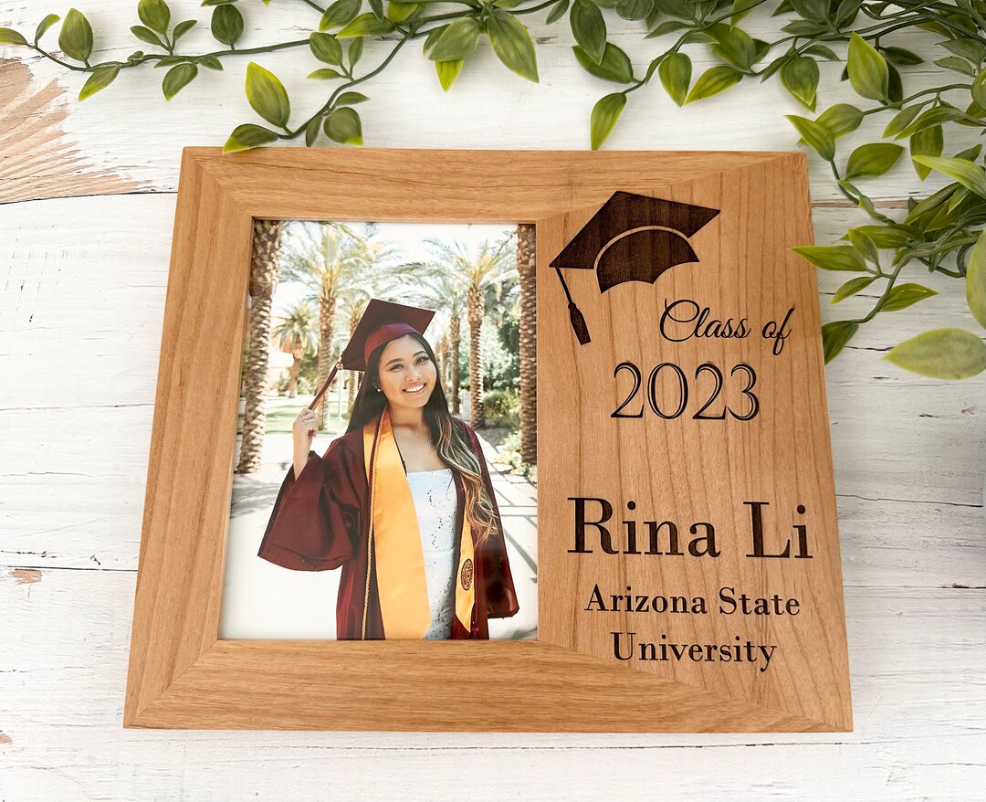 Personalized Graduation Picture Frame, Seniors 2025 Gifts, Engraved Custom Frame for Her, High