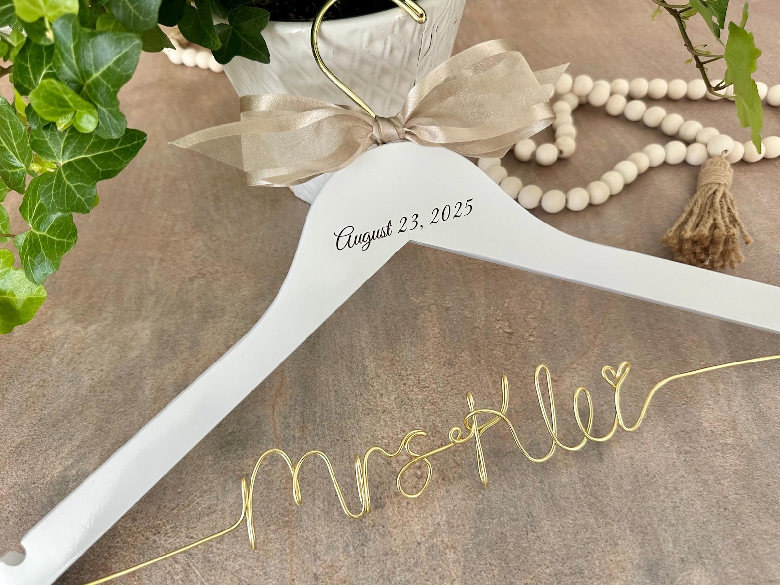 Wedding hanger, Personalized gift for bride, Engagement gifts for bride, Bridal hanger for wedding dress, Wire name hanger, 2026 Bride