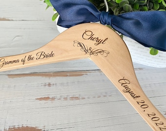 Wedding hanger, Personalized wedding hanger, Mother of the bride hanger, Bridal hanger, Bride gift, Bridal shower gift, Bridesmaid gift