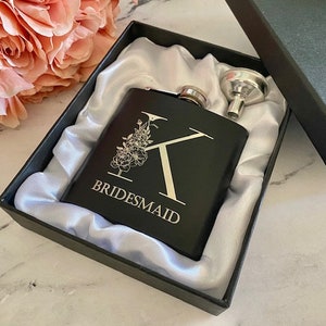 Personalized Valentines gift for her, Custom Bridesmaid Bride Gift, Personalized Bachelorette party, Bridal shower, Mothers day, Mom Flask