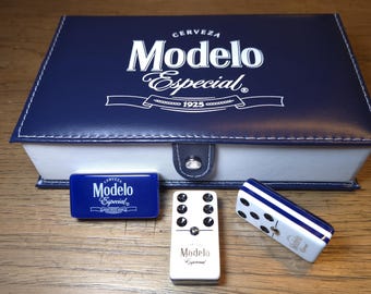 Cerveza Modelo jumbo-dominoset, dubbel 6, metalen spinner, leren tas