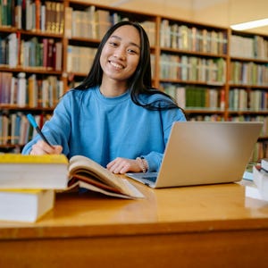 KI für Studierende – eBook (PDF) | KI-Studienführer | Erfolgreich studieren | Akademisches Schreiben | Sofort-Download