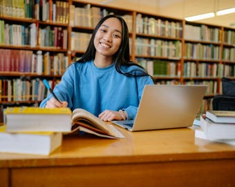 AI for Students eBook PDF | Study Guide AI | College Success | Academic Writing | Instant Download