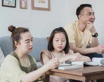 KI für Familien, die zu Hause lernen | Homeschool AI Anleitung PDF | Curriculum-Planung | Herunterladen