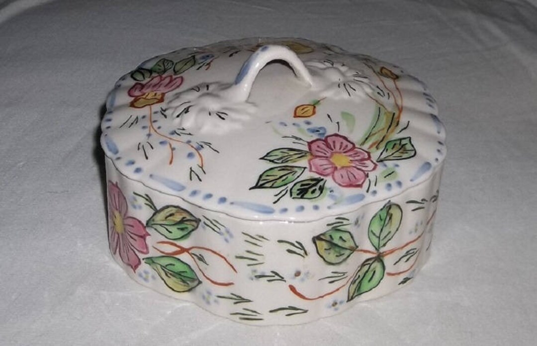 Southern Potteries Covered Powder Box With Puff Etsy