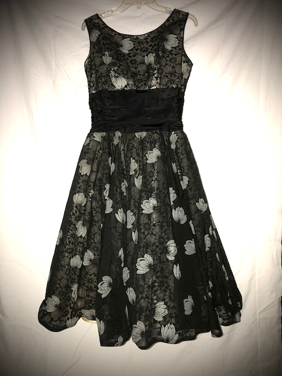 SALE 1950 Party Dress, Black Sheer with Grey Floc… - image 2