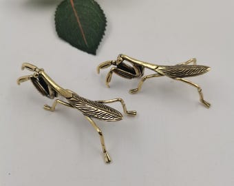 Set of 2 Solid Brass Praying Mantis Figurines – Vintage Insect Decor, Retro Tea Pet