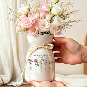 Jarrón de cerámica personalizado para el jardín de la abuela, jarrón personalizado con flores de nacimiento y nombres de los nietos, regalo para el Día de la Madre, jarrón con nombres de la familia, regalo de Navidad