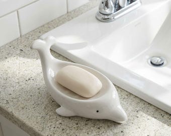 Porte-savon dauphin, joli porte-savon baleine blanche, décoration de salle de bain kawaii, cadeau de pendaison de crémaillère unique