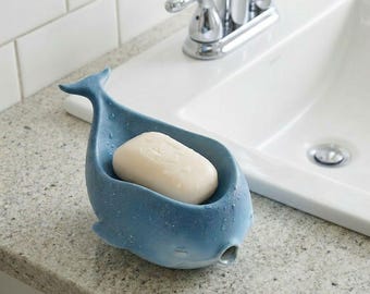 Walviszeepbakje, schattig badkamerdecor, zeephouder walvis, badkameropberger, wastafelaccessoire, oceaanthema cadeau voor haar