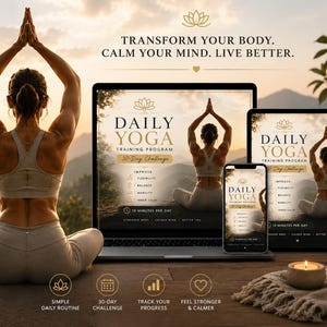 Könnte beinhalten: Ein digitales tägliches Yoga-Trainingsprogramm auf einem Laptop, Tablet und Smartphone. Die Bildschirme zeigen eine 30-Tage-Challenge mit einem Lotus-Symbol, Text und einer Person in einer Yoga-Pose. Eine Kerze und ein Tuch liegen daneben.
