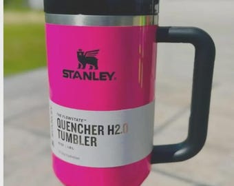 Brand New Stanley 40 oz Quencher H2.0 Tumbler w/box color ELECTRIC PINK