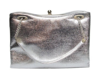 vintage 1960's silver handbag / ILA of California / 60’s chrome vinyl purse / vintage purse