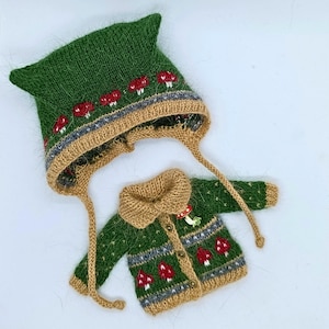 Knitted Blythe Doll Outfit, Forest Green Cardigan and Pixie Hat, Mushroom Embroidery, Handmade Clothing