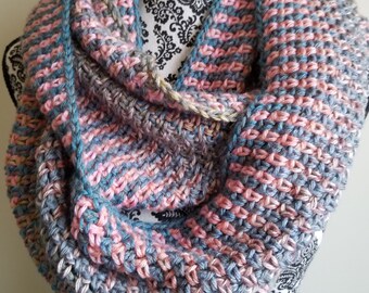 Crochet Infinity Scarf in Pink and Teal - Loop Scarf - Cat's Eye