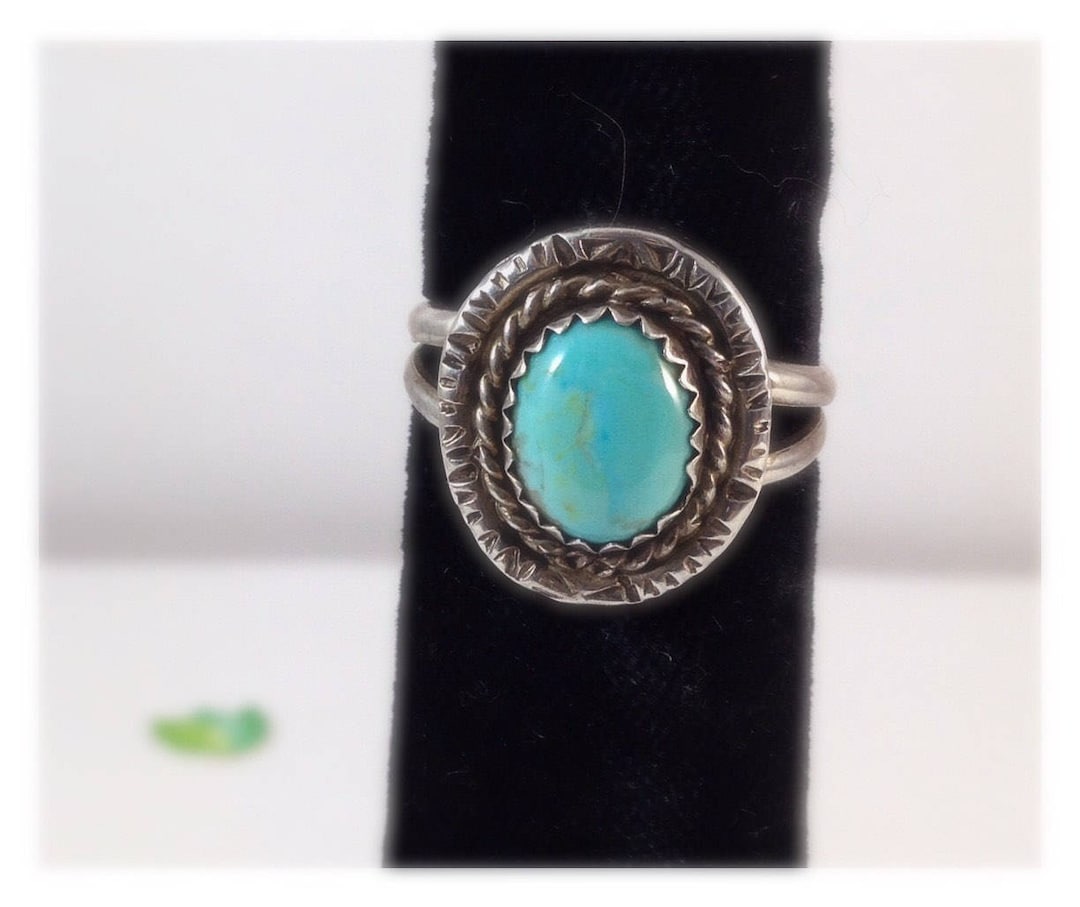 Vintage Turquoise and Sterling Silver Artisan Hand Crafted Ring Size 6 ...