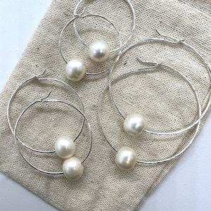 Hoop Floating Pearl Earrings, Minimalist Convertable, Lightly  Hammered Sterling Silver 20g Wire. Wedding earrings, boho #soulfuljewels #128