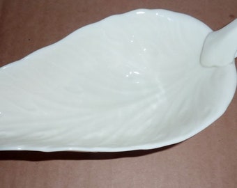 vintage  Lenox leaf shape gravy or sauce boat  colony collection