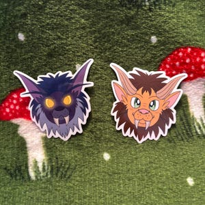 Pegatinas de druida con forma felina de elfo de la noche y tauren de World of Warcraft