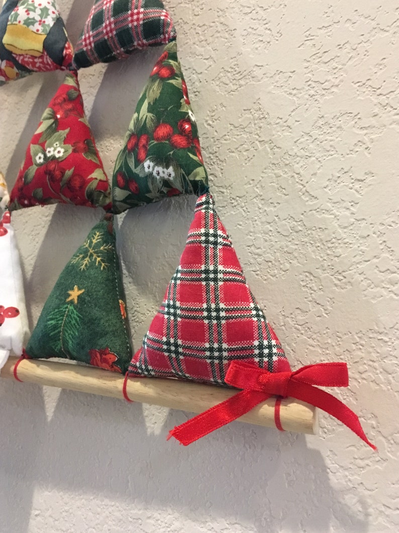 Textile-Art Tree Handcrafted Quilt Style Christmas Decor Triangular Puffy Pillow Christmas Tree Wall Decor CottageCabin Decor Folk Art