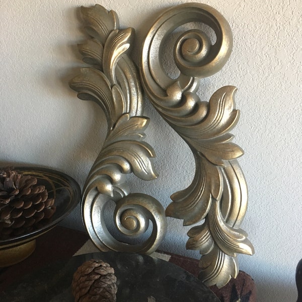 Vintage Home Interiors Molded Plastic Feathered Swirl Wall Decor, Scroll Gold and Silver Finish, Collectible Home Decor, Timeless Wall Decor