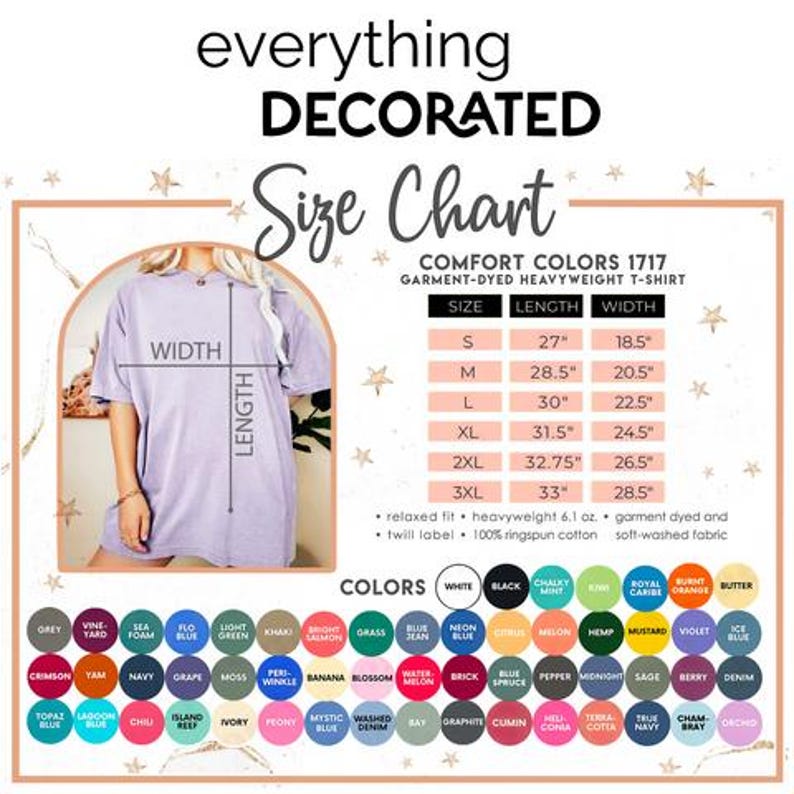 Pu&ograve; includere: Una tabella delle taglie per la t-shirt Comfort Colors 1717 in cotone pesante tinto in capo, con una t-shirt viola chiaro, una tabella con le misure di lunghezza e larghezza in pollici e una griglia di colori con i relativi nomi.