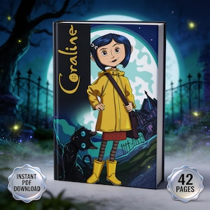 Puede incluir: Una portada de libro con una ilustración de un personaje de pelo azul con impermeable amarillo, falda roja estampada y botas amarillas. Un gato negro está cerca. El texto Coraline aparece en vertical en amarillo. Dos insignias dicen Instant PDF Download y 42 Pages.