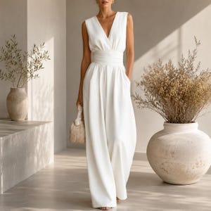 Tuta da sposa bianca per donna, elegante tuta da matrimonio, abito da sposa boho, tuta bianca a gamba larga, abito per cerimonia civile