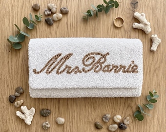Bolso de mano nupcial personalizado con cuentas / Bolso de boda personalizado con fecha y nombre