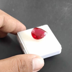 Natural Burma Flawless Red Ruby 17 Ct GIE Certified Emerald Cut Loose Gemstone