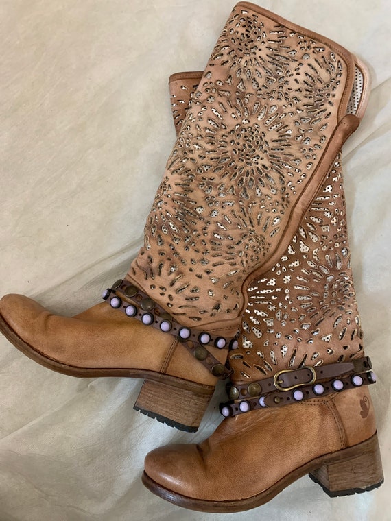 cuff straps