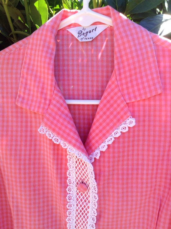 60s pink gingham blouse lace trim top shirt with … - image 2