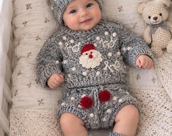 Weihnachtsoutfit für Neugeborene, handgestricktes Baby-Weihnachtspullover-Set mit Weihnachtsmannmütze und Shorts, Baby-Foto-Requisite für das erste Weihnachtsfest