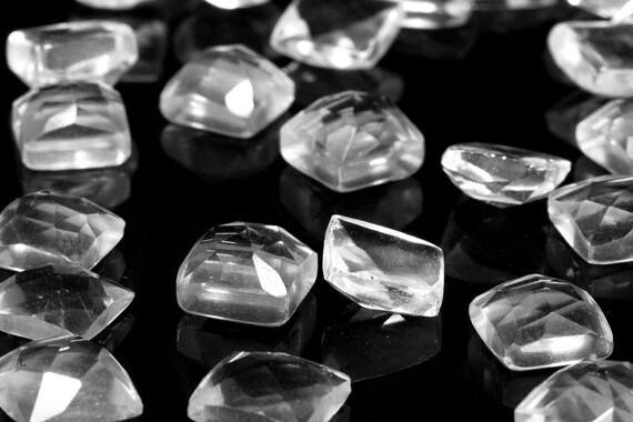 Crystal quartz cabochons,quartz gemstones,faceted cabochons,white quartz,gemstone cabochons,square cabochons,small cabochons - AA Quality