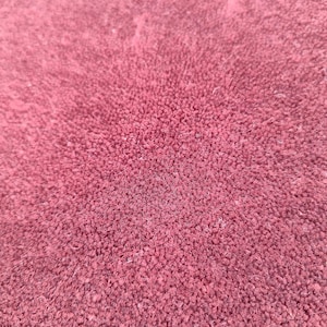 Kastanjebruin zacht pluche tapijt met lussen voor woondecoratie