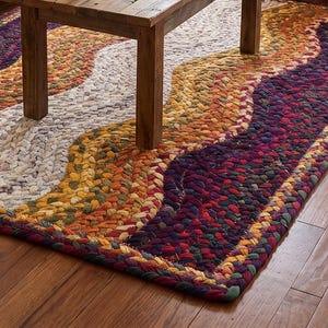 Tapete Chindi de algodão trançado à mão – Passadeira boho com listras onduladas multicoloridas