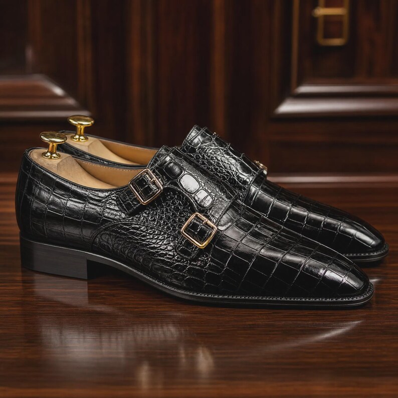 Zapatos de hombre con hebilla y estampado de cocodrilo – Zapatos formales de cuero negro hechos a mano, estilo para negocios y bodas. imagen 7
