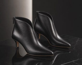 Botines elegantes de piel para mujer – Botines de tacón bajo con punta afilada, calzado formal y de fiesta.