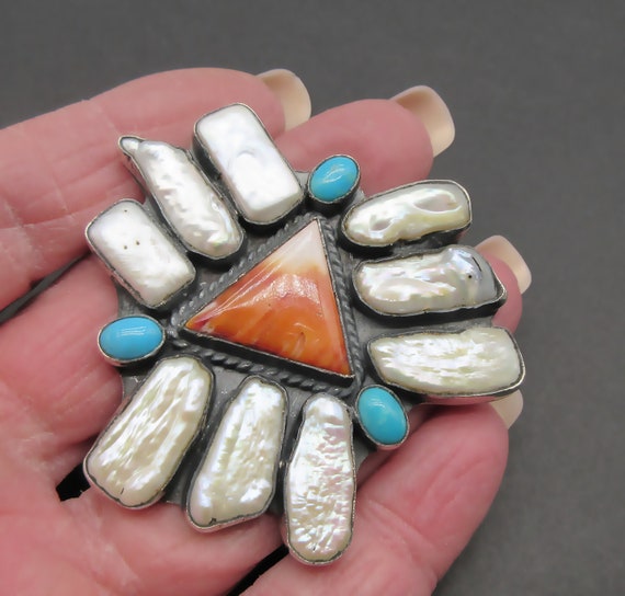 Federico Jimenez-Triangular Shaped Japanese Biwa … - image 4