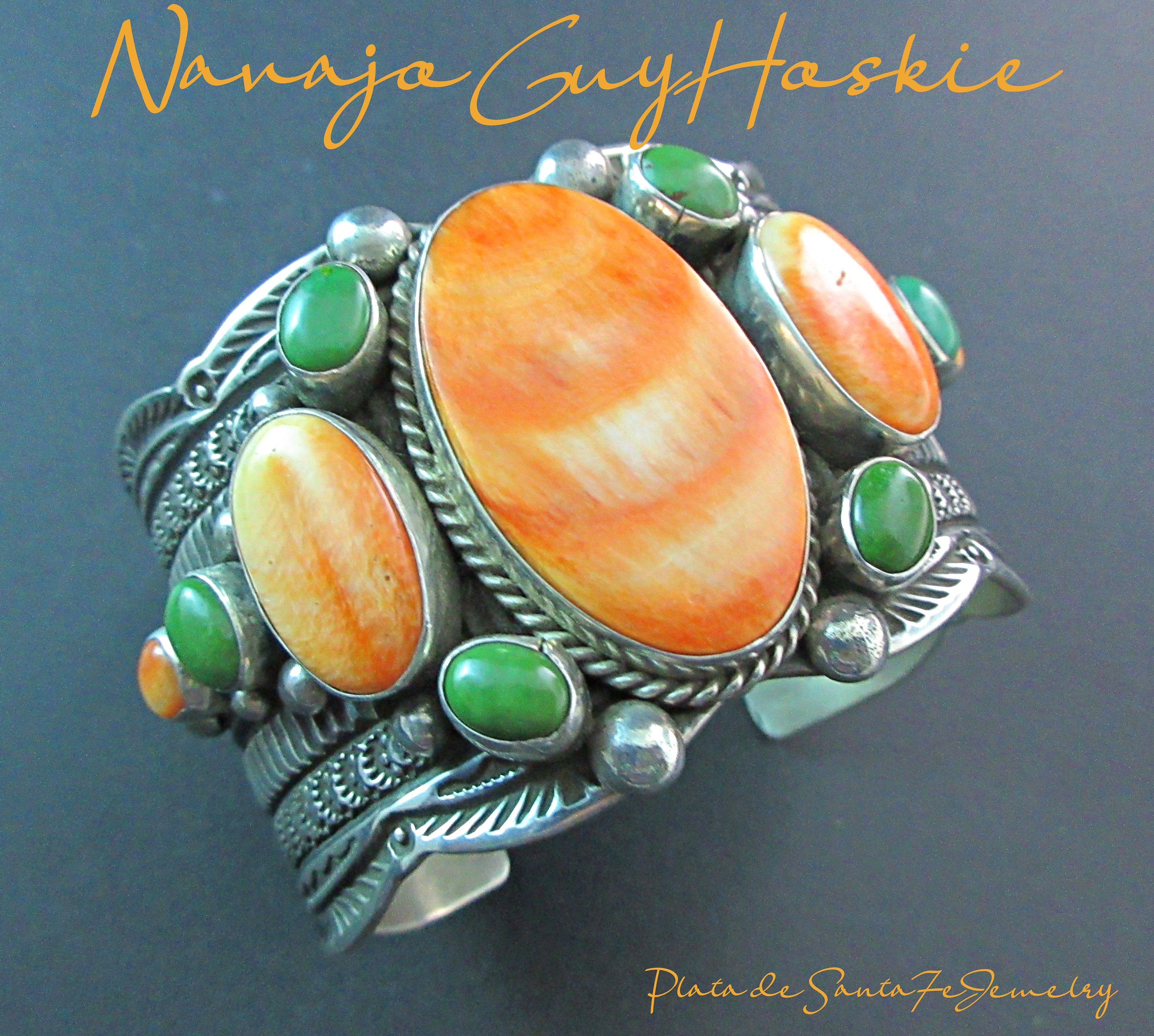 NAVAJO ナバホ Guy Hoskie ターコイズ1石 装飾シルバーバングル NAVAJO ナバホ Guy Hoskie ターコイズ1石 装飾シルバーバングル