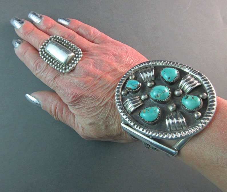 Navajo PAUL CHEE Vintage 1970's-Heavy Battle Mountain Turquoise Vintage Traditional Sterling Cuff 4.4 Ounces 23/4For Smaller Wrist image 2