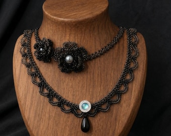 Gargantilla de cuentas de camelia negra: collar gótico de perlas con flores en 3D para mujer.