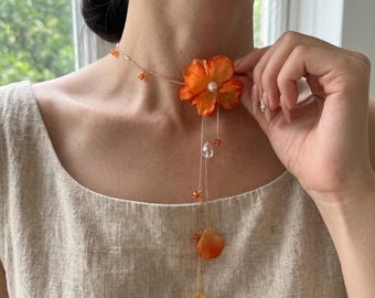 Collar largo de flor naranja - Gargantilla con borla de pétalos florales, regalo Fairycore para ella