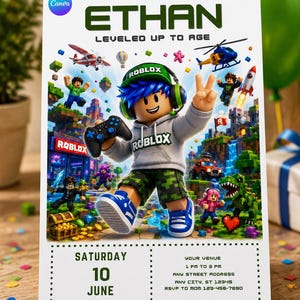 以下が含まれることがあります： ロブロックスをテーマにした白い招待状。カードには「Ethan」という名前と「Leveled Up to Age」というテキストが記載されています。イラストには、ロブロックスのキャラクター、コントローラー、さまざまなゲーム要素が含まれています。日付は6月10日土曜日です。