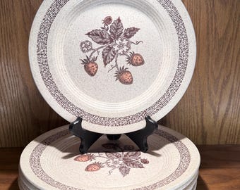 Specked Stoneware Strawberry Design Plates | Set of 6 | Homer Laughlin China | USA Made | Granny Dinner Ware | MCM 1970s