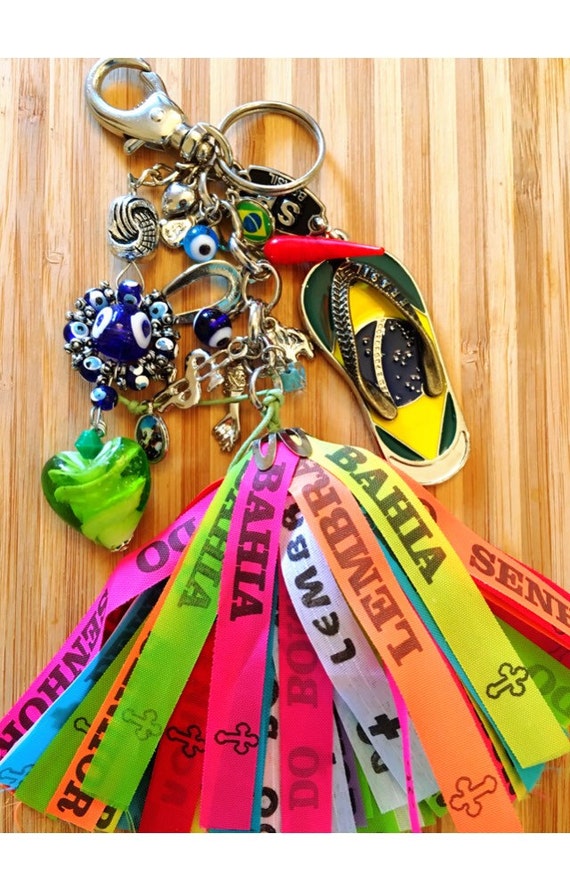 havaianas keychain